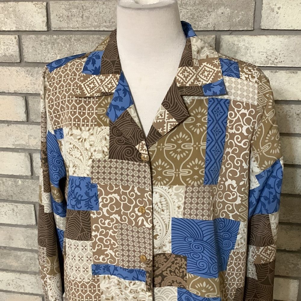 3for$20 button front blouse pl - Picture 2 of 4